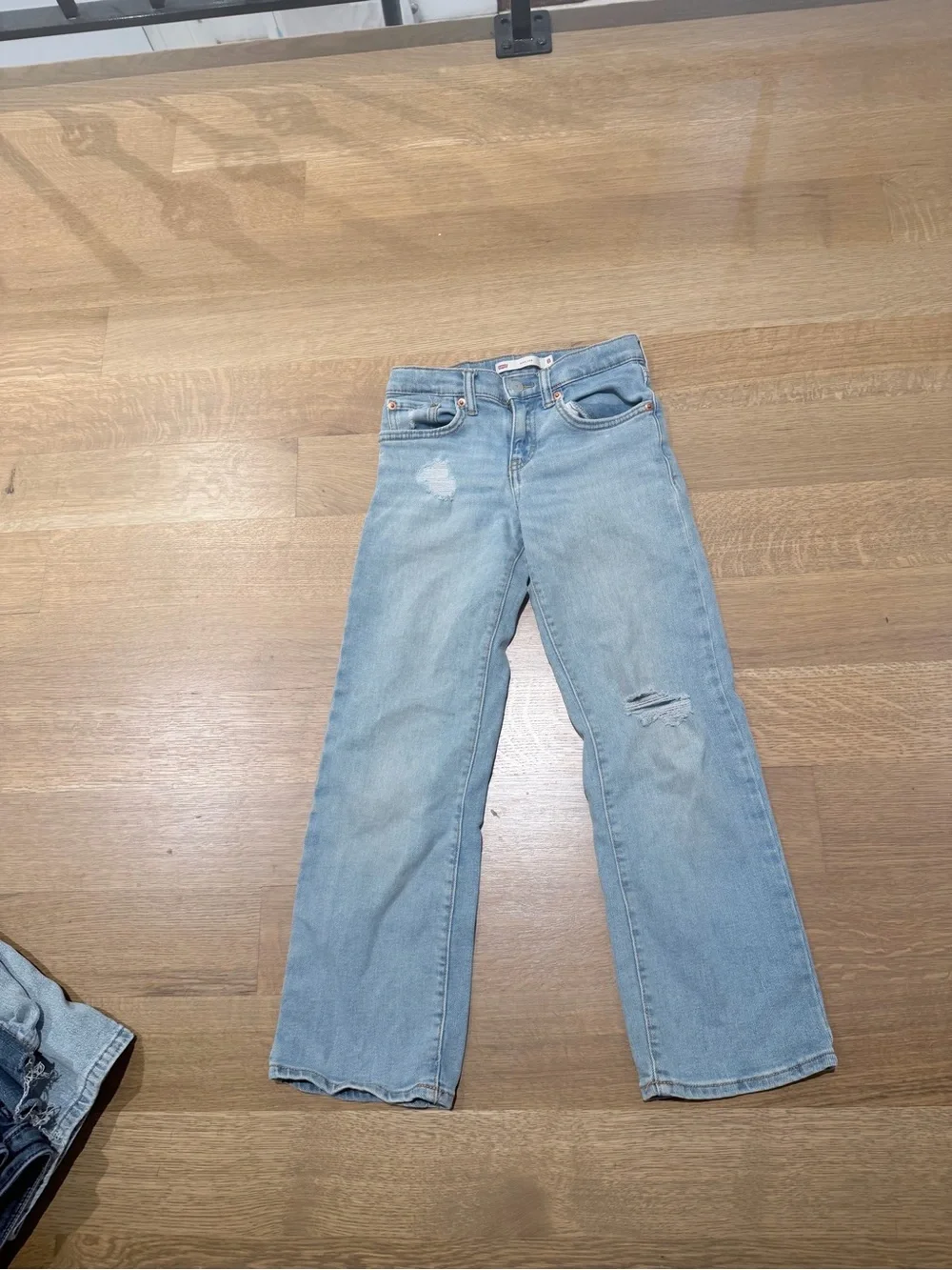2 pairs Levi’s size 8 girls jeans